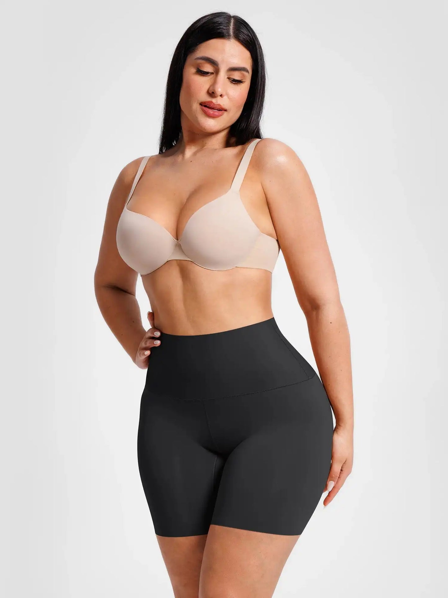 Smoothing Seamless Shorts