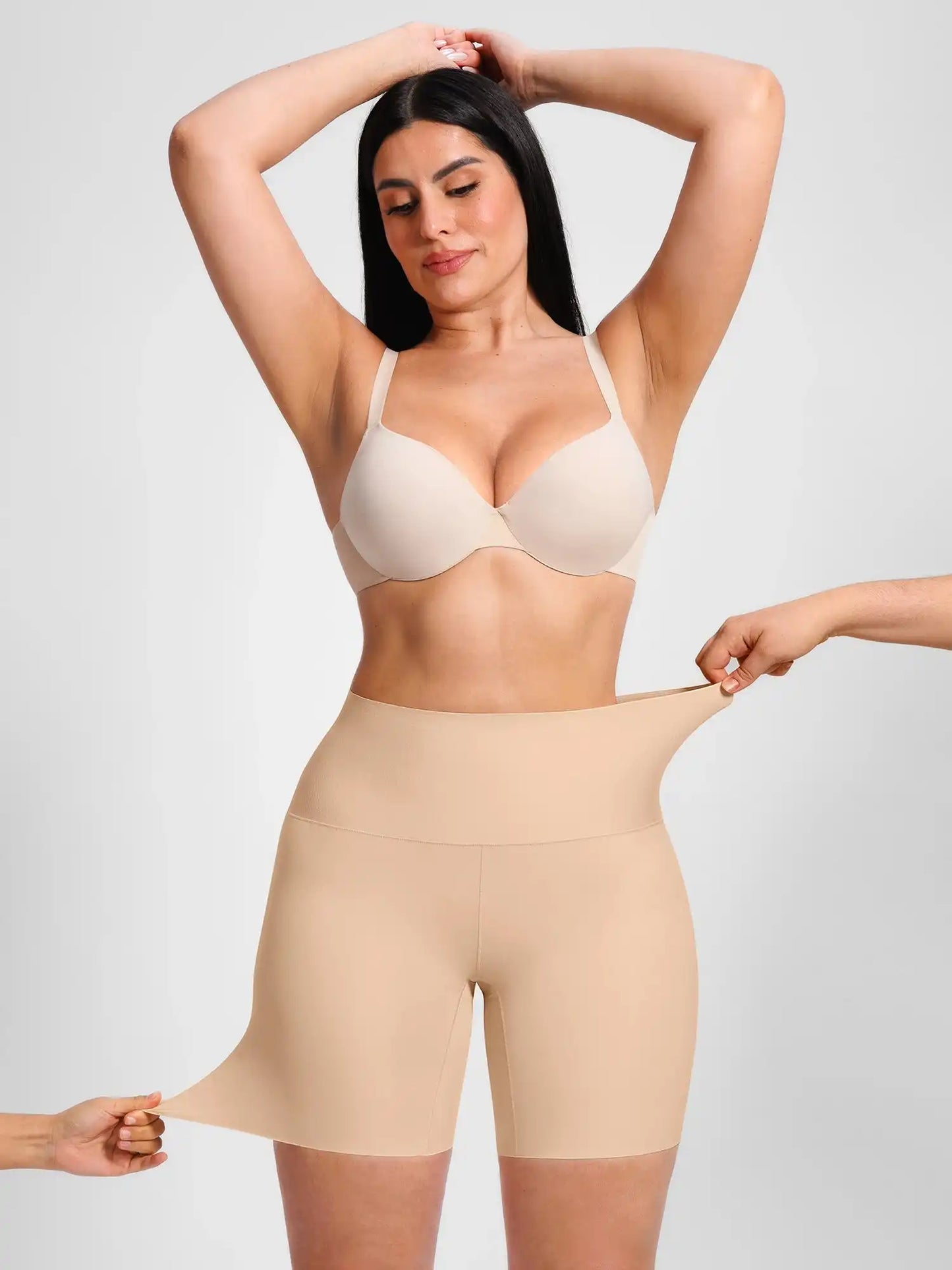 Smoothing Seamless Shorts