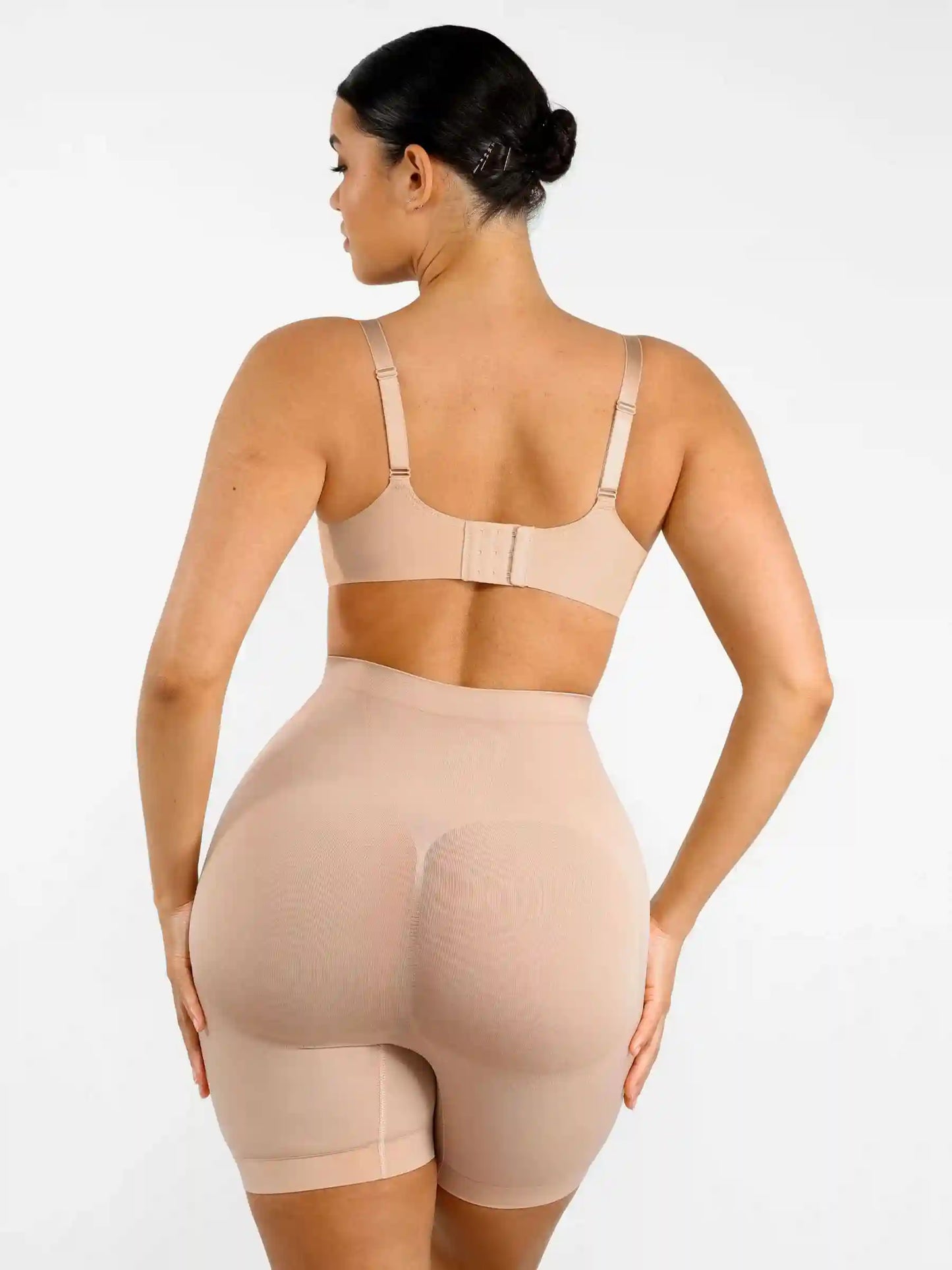 Butt-Lifting Seamless Comfort Shaping Shorts