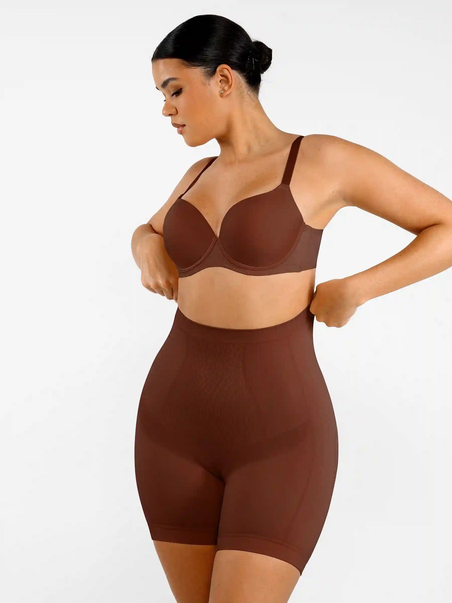 Butt-Lifting Seamless Comfort Shaping Shorts