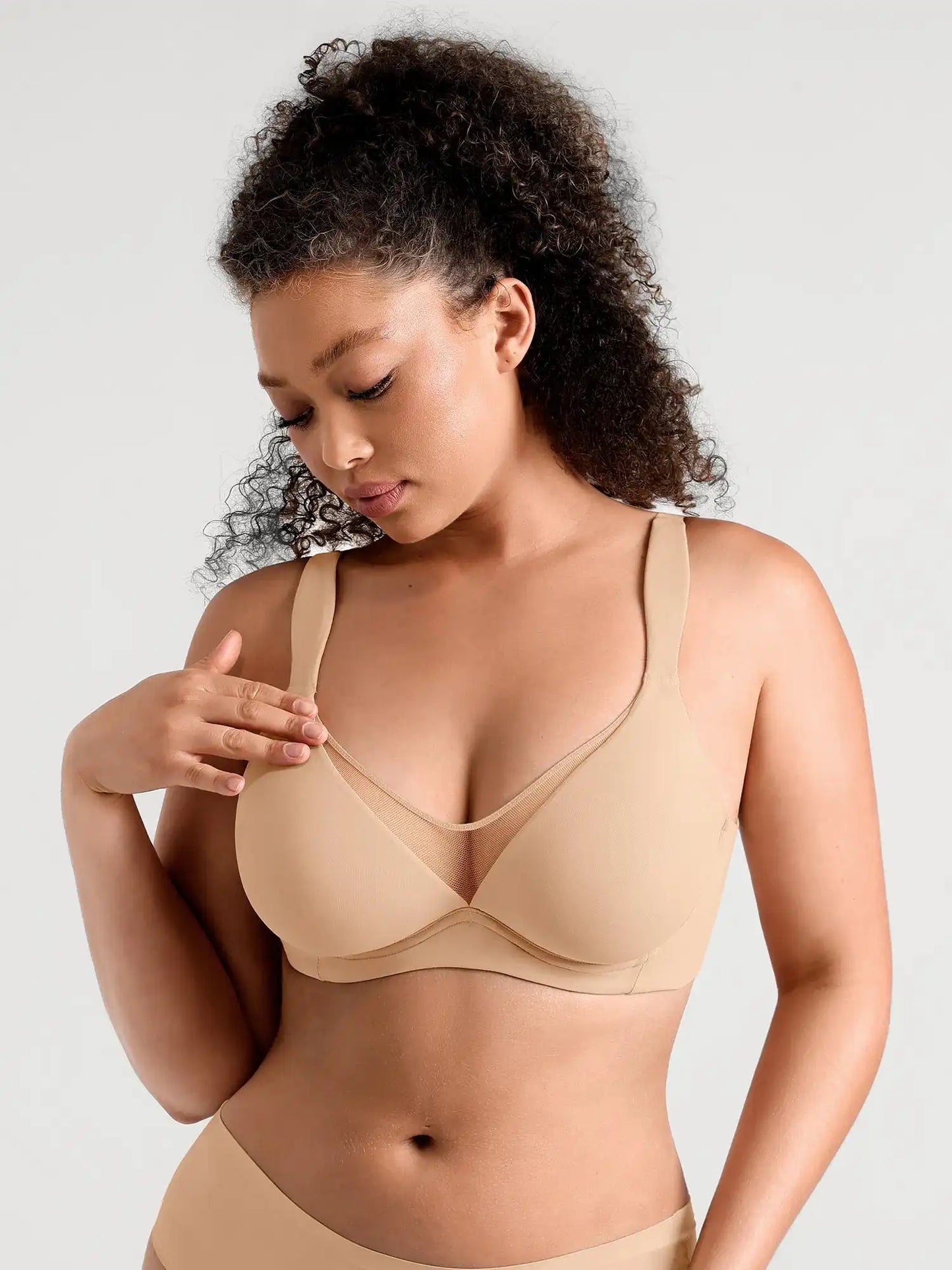 Support V-Neck Sheer Minimizer Bra