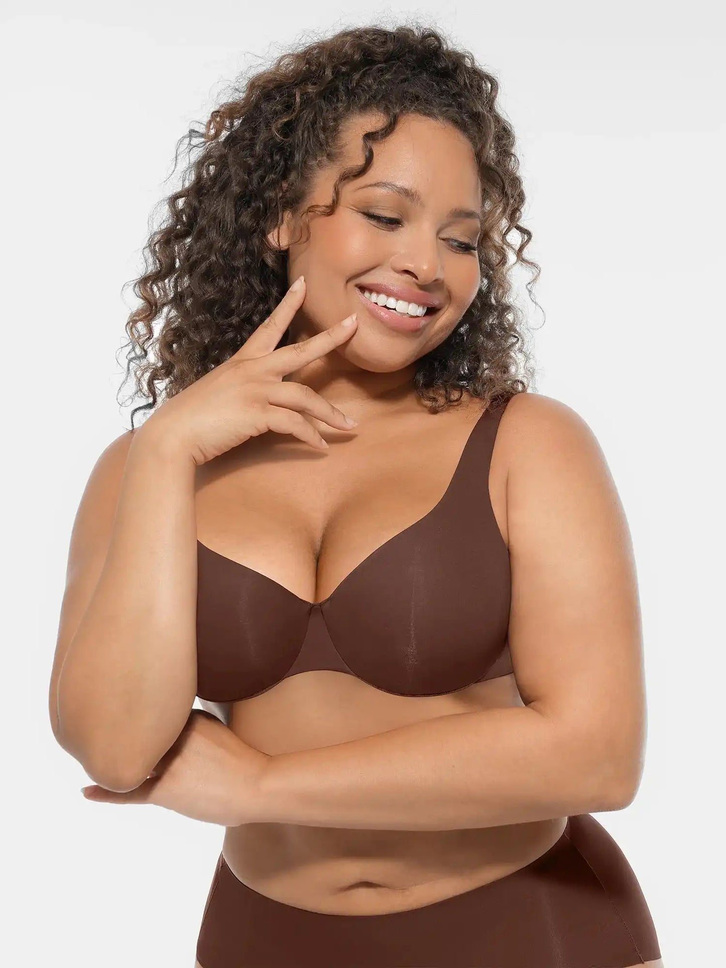 Adjustable-Strap Underwire Deep V-neck Bra Bundle