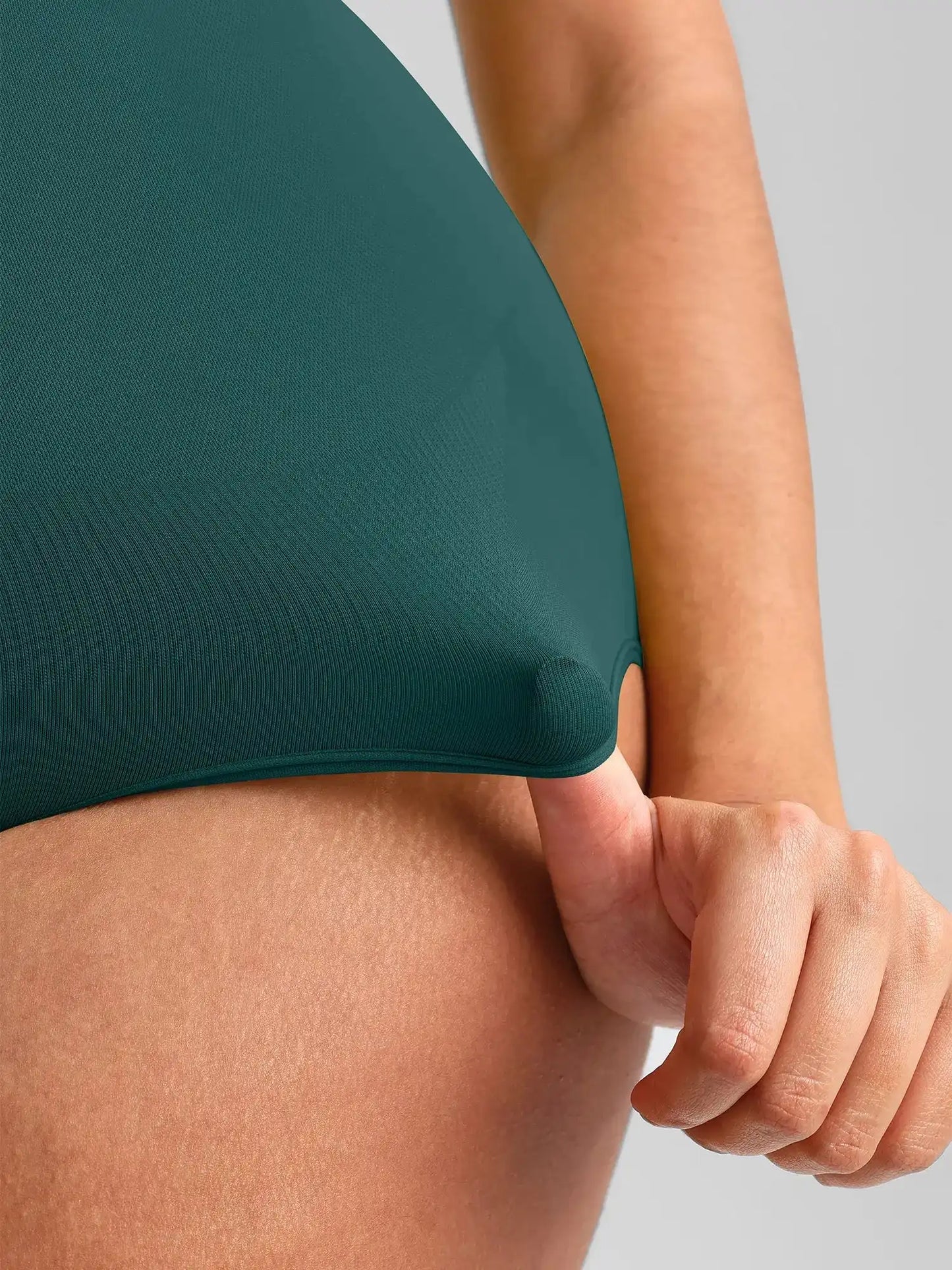 Scoop Neck Buttery Seamless Everyday Bodysuit